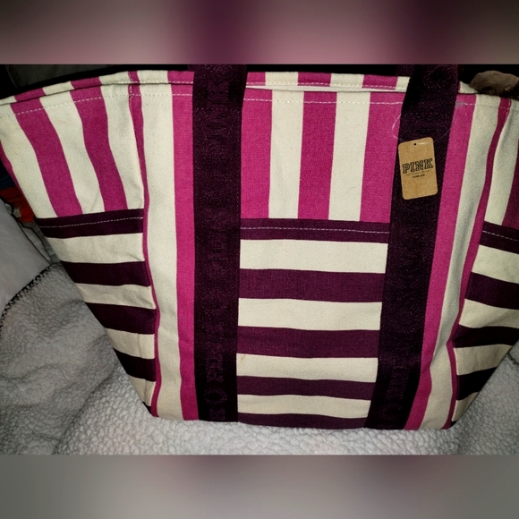 NWT***PINK 🩷 by Victoria Secret tote - Picture 8 of 12